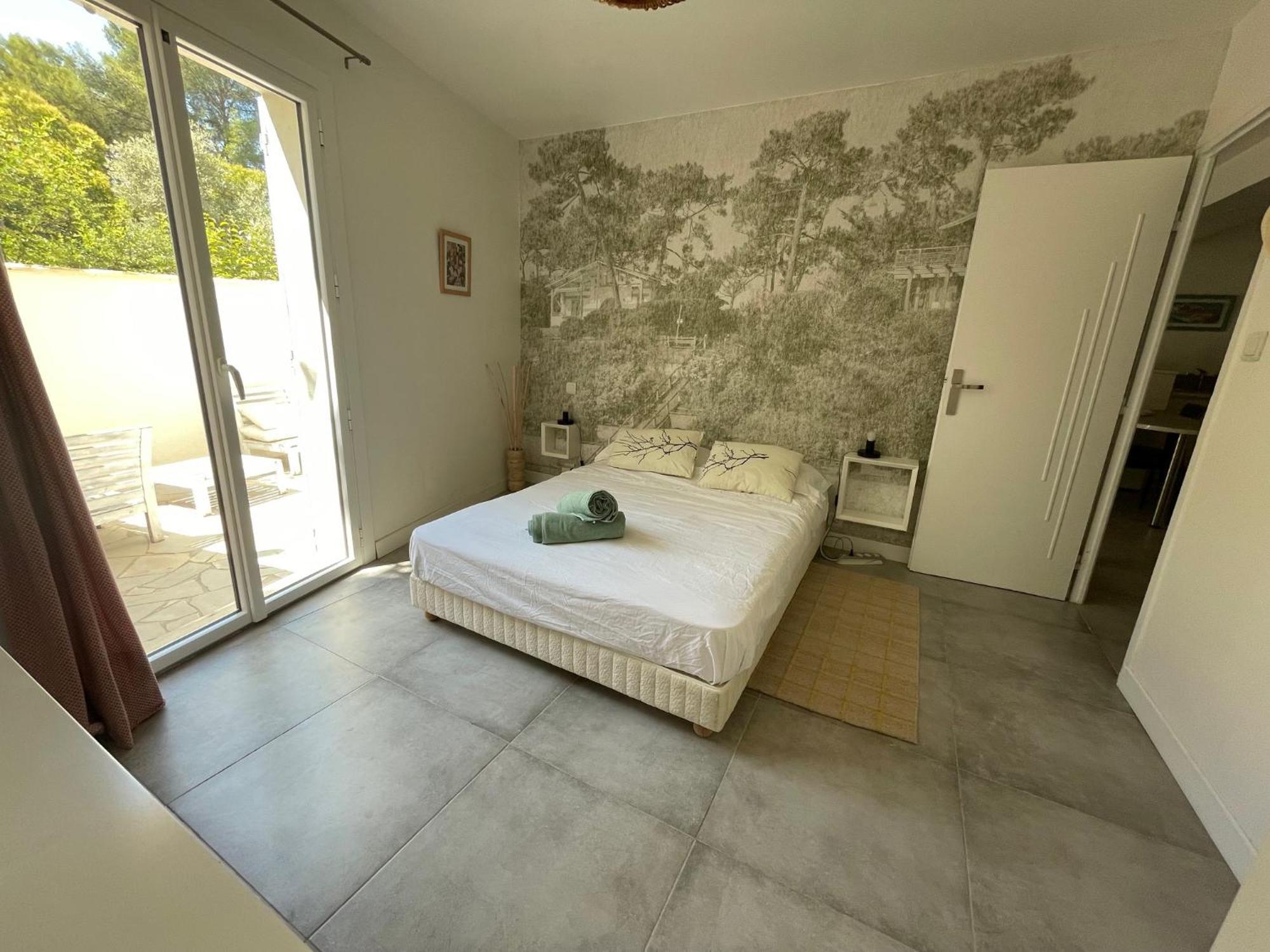 Azur Appart 4 Pers - Parking - Terrasse - 10Min Du Centre Каси Экстерьер фото